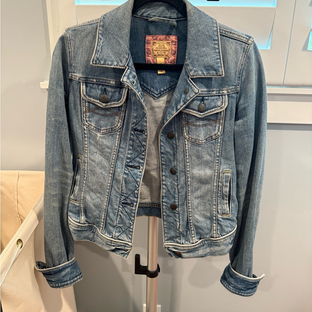 Abercrombie & Fitch Blue Jean Jacket Cropped Vintage Style